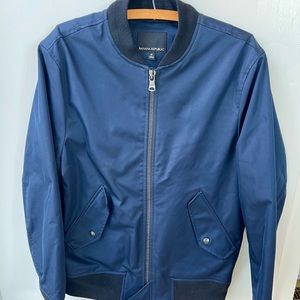 Men’s blue Banana Republic bomber jacket size Medium